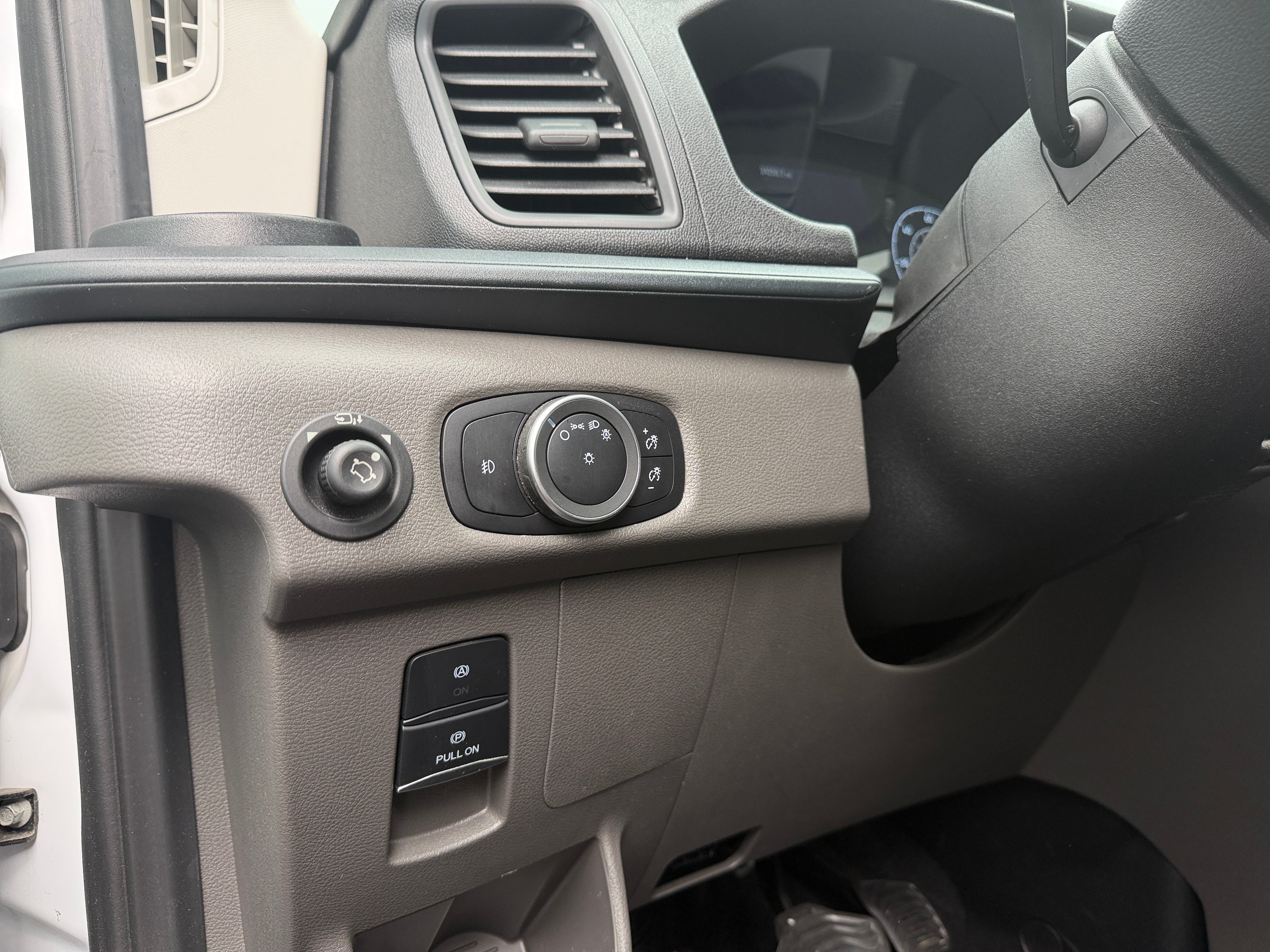 ford transit passenger van 2025 1FBAX2Y88SKA48363 image ford transit passenger van 2025 1FBAX2Y88SKA48363 image